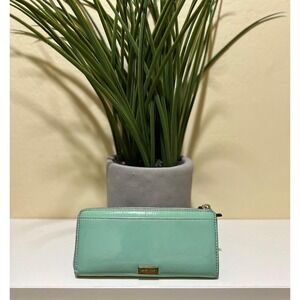 KATE SPADE Chelsea Park Nisha Coastline Green Patent Leather Zip Around Wallet